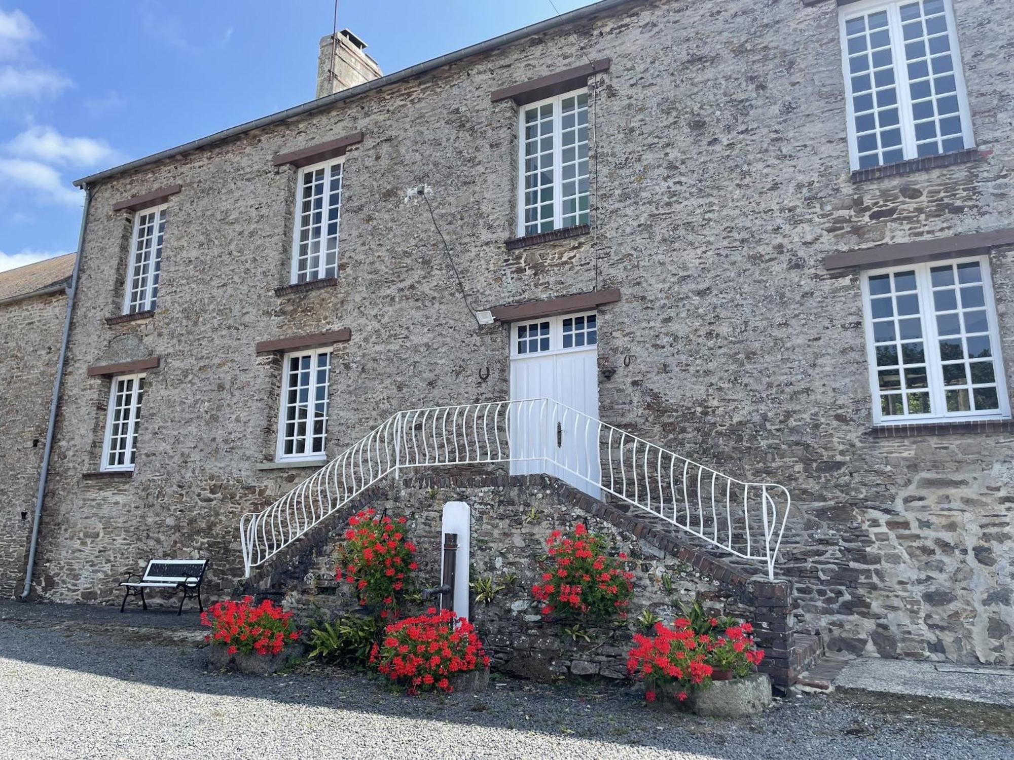 Saint-Jean-de-Savigny B&B Chambres D'Hotes Ferme Mahyas المظهر الخارجي الصورة
